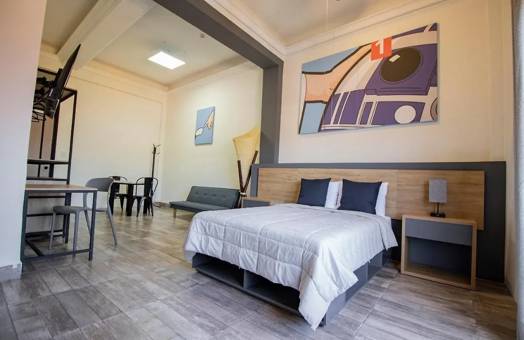 Hostal 170-1