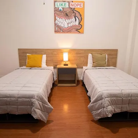 Hostal 170-3